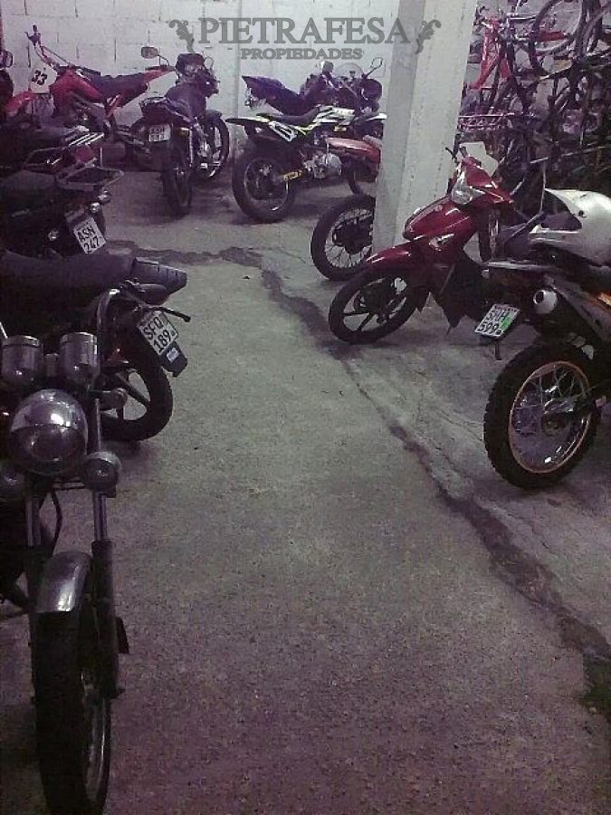 Local Comercial ID.627 - Local en venta con renta - Cocheras- Av. Rivera- Pocitos 