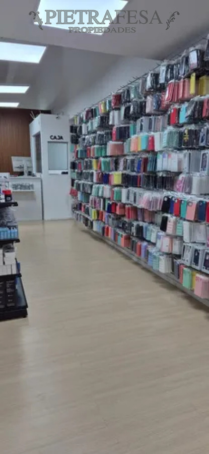 Local Comercial ID.13911 - Local en zona centro, 1 baño, cocina, depósito.