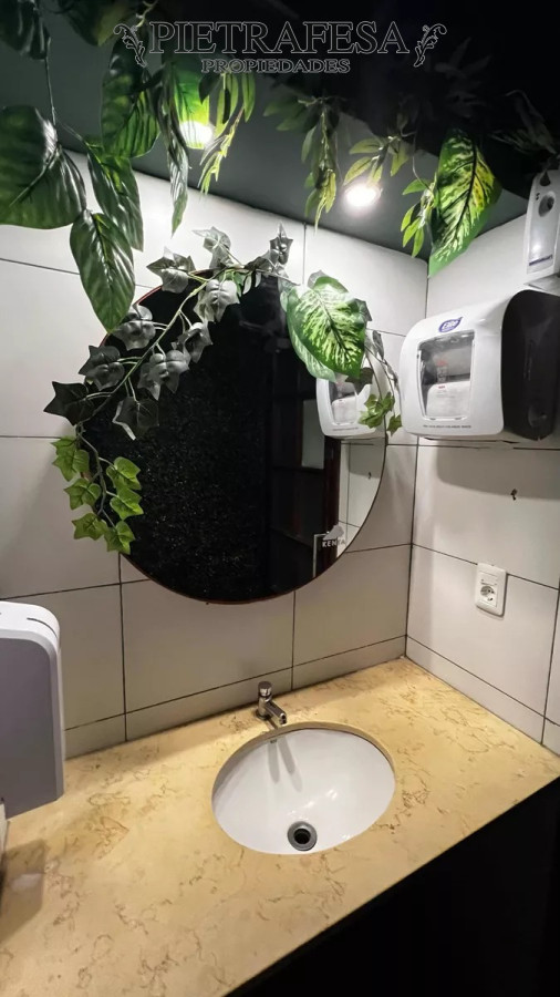 Local Comercial ID.9569 - Llaves de local gastronómico en venta- Punta Carretas