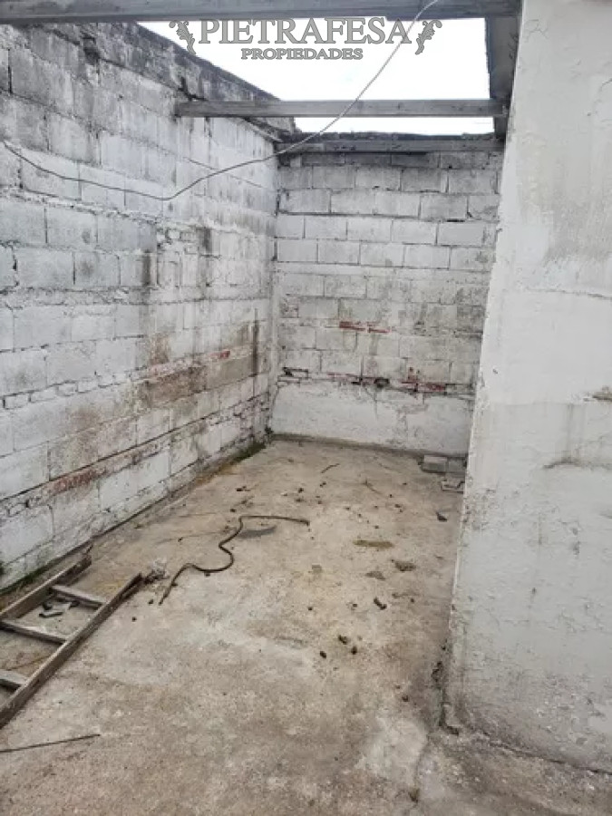 Local Comercial ID.12657 - Local en alquiler, monoambiente, 1baño. Malvin Norte.