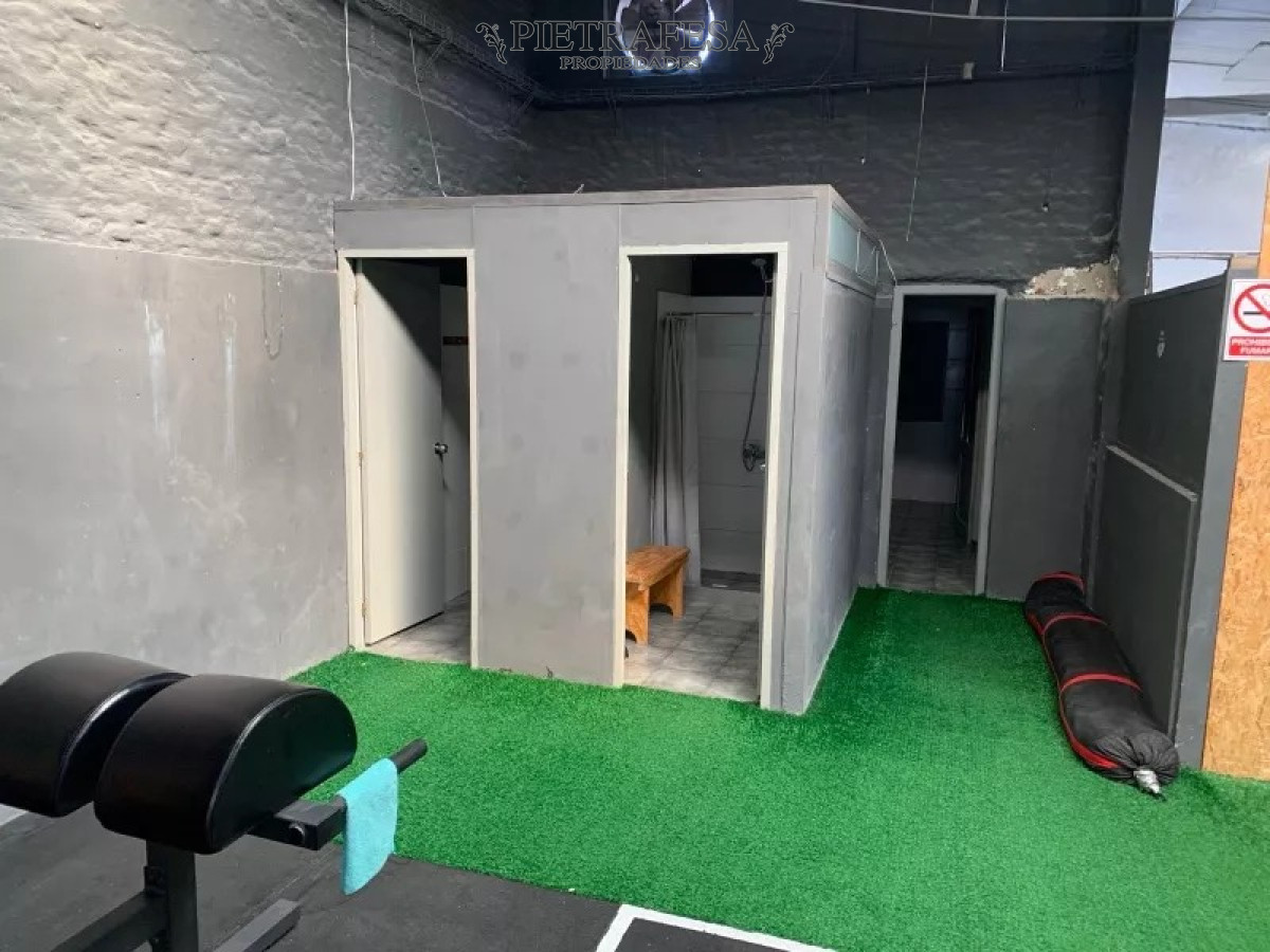 Local Comercial ID.10392 - Local en venta- Brazo Oriental