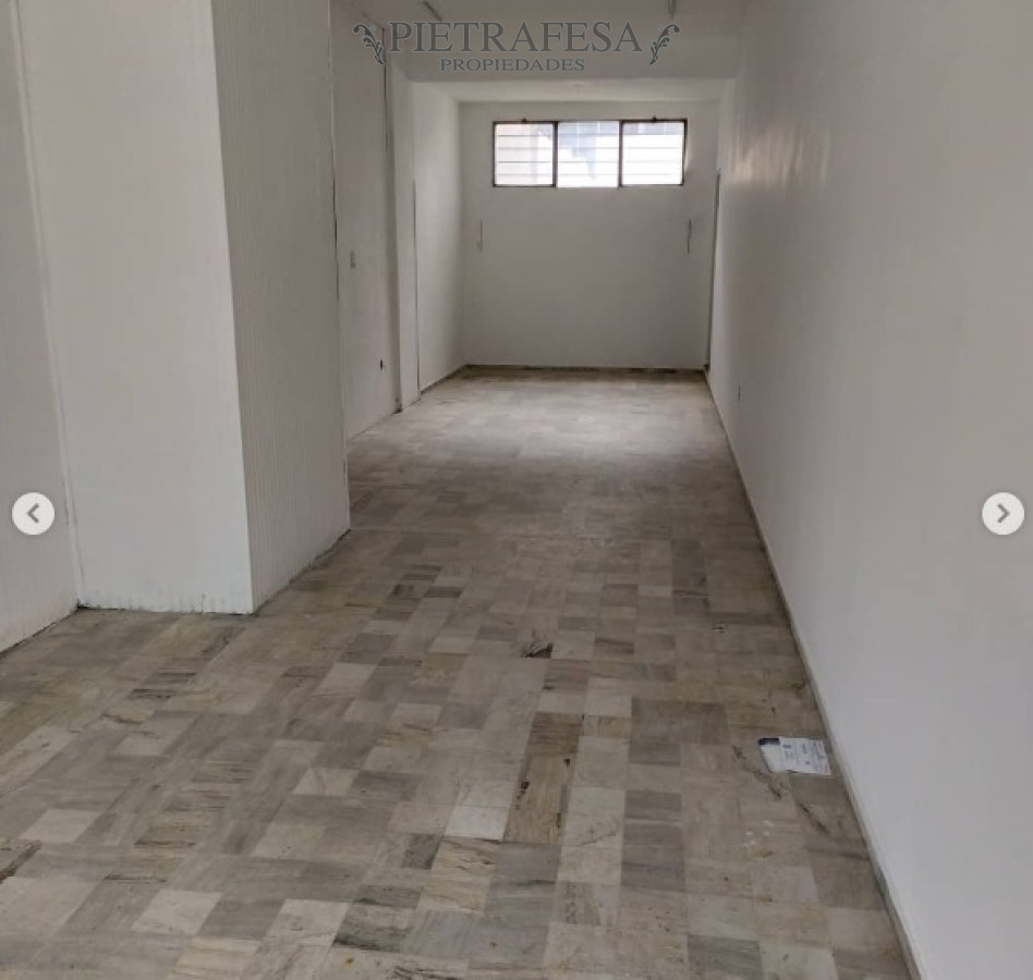Local Comercial ID.16339 - Local en alquiler, 1 baño. Centro.