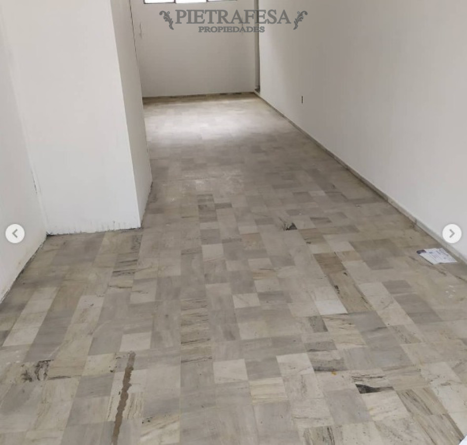 Local Comercial ID.16339 - Local en alquiler, 1 baño. Centro.