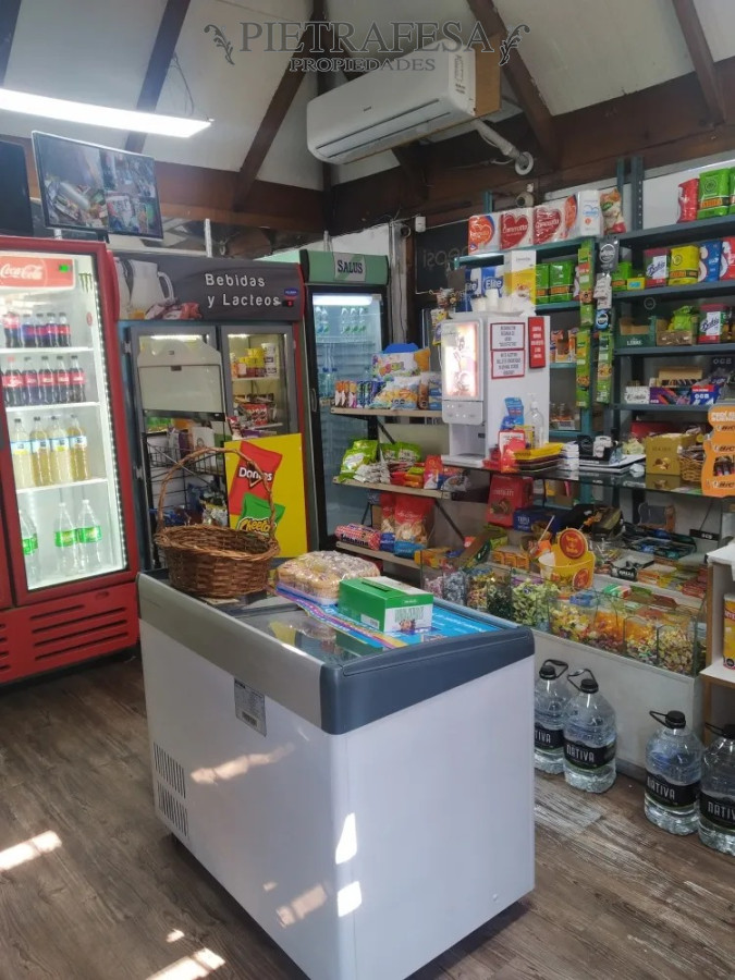 Local Comercial ID.13320 - Llaves de kiosco en venta-La Blanqueada 