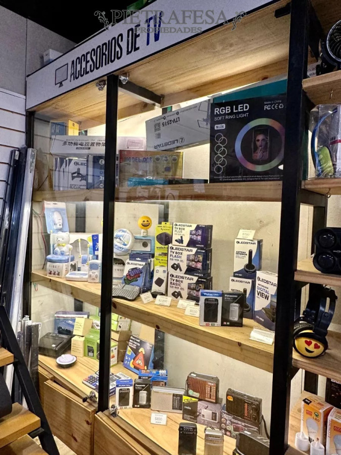 Local Comercial ID.10337 - Llaves de tienda electrónica-Buceo 