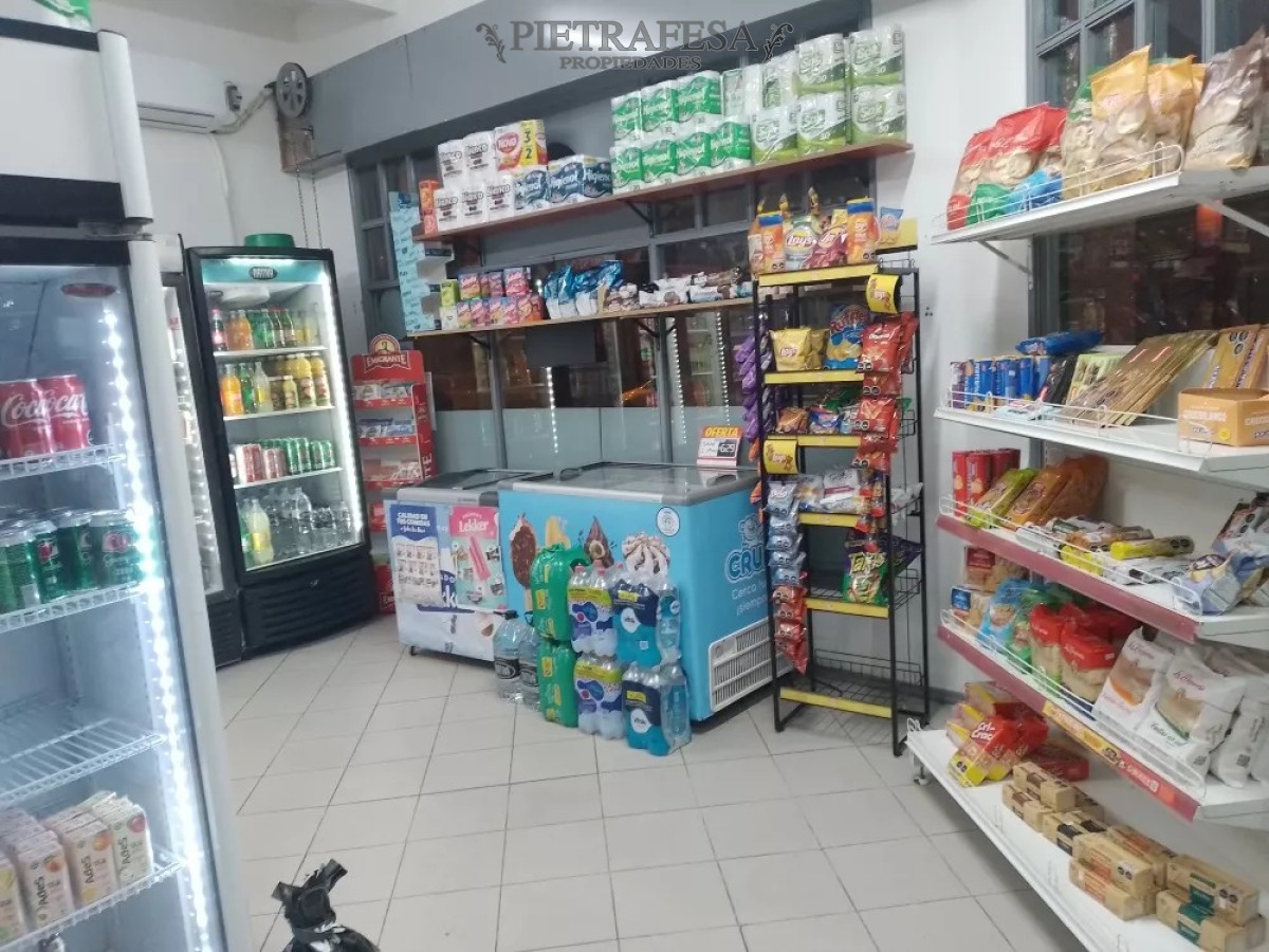 Local Comercial ID.12091 - Llaves de mini mercado en venta-Centro