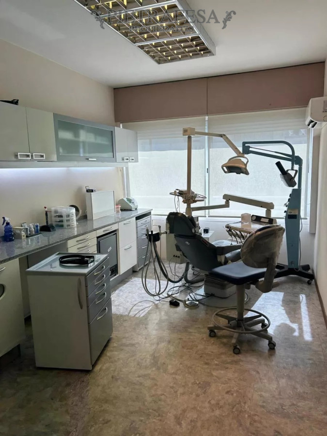 Local Comercial ID.12515 - Consultorio odontológico en venta-Centro 