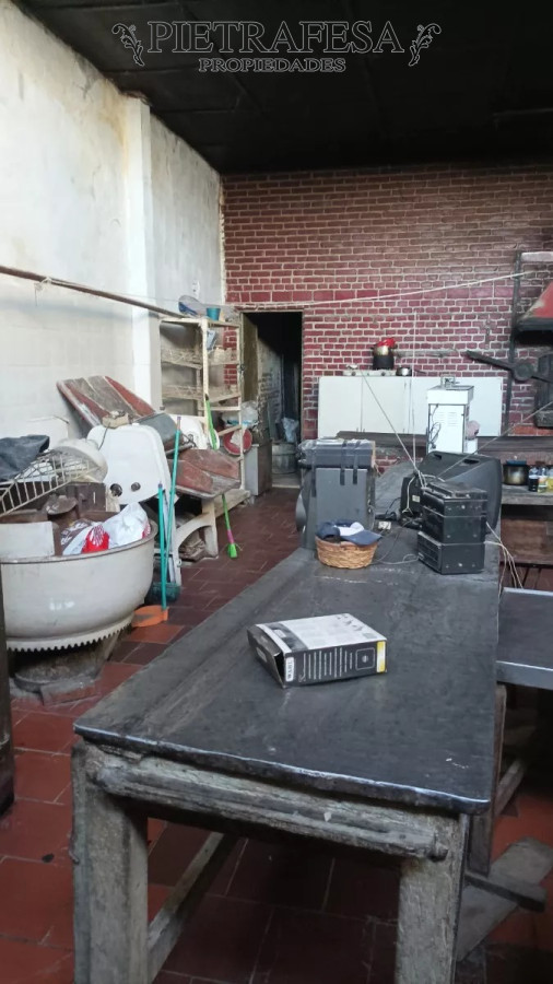 Local Comercial ID.11636 - Local en venta zona Cerrito