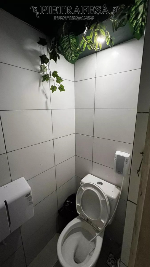 Local Comercial ID.9569 - Llaves de local gastronómico en venta- Punta Carretas