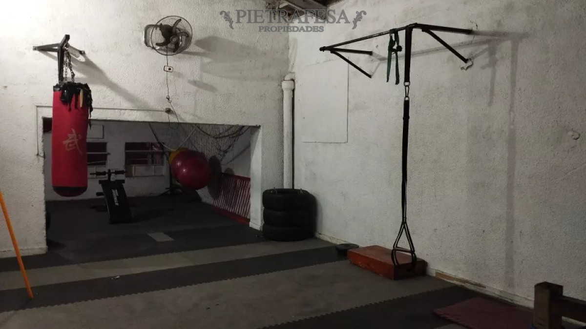 Local Comercial ID.12837 - Llaves de gimnasio en venta-Goes 