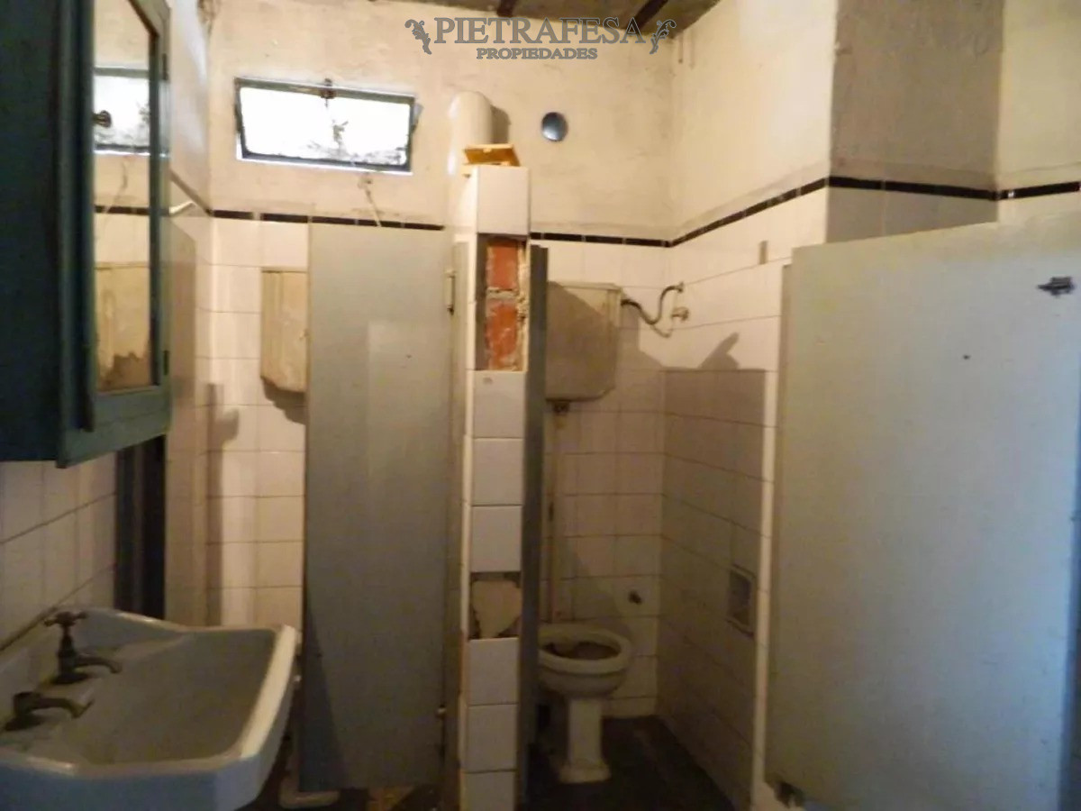 Local Comercial ID.7414 - Local comercial- Av. San Martín -Reducto