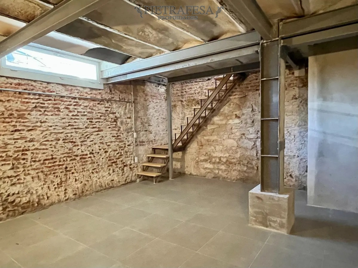 Local Comercial ID.6013 - Local o vivienda en venta con Renta- Isla de flores - Palermo