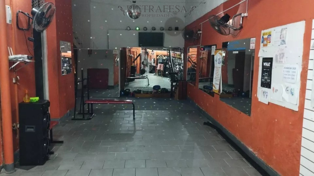 Local Comercial ID.12837 - Llaves de gimnasio en venta-Goes 