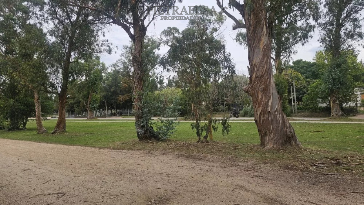 Terreno ID.13136 - Terreno en venta- zona Lezica.