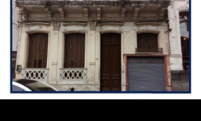 Casa amplia a reciclar, ideal inversión o reciclaje-Parque Rodó
