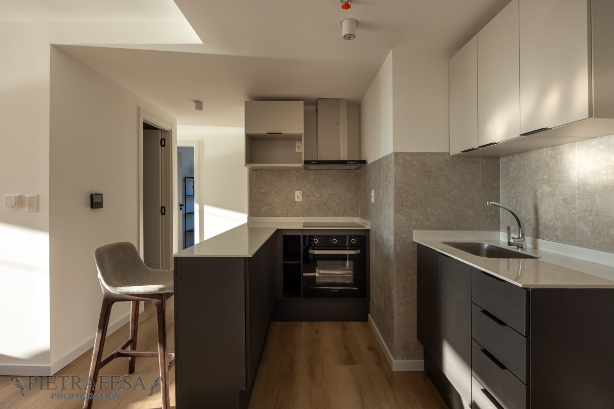 Apartamento ID.6400 - Apartamento en venta a estrenar 3 dormitorios, 2 baños y cochera con terraza- Av. de las Américas-Carrasco