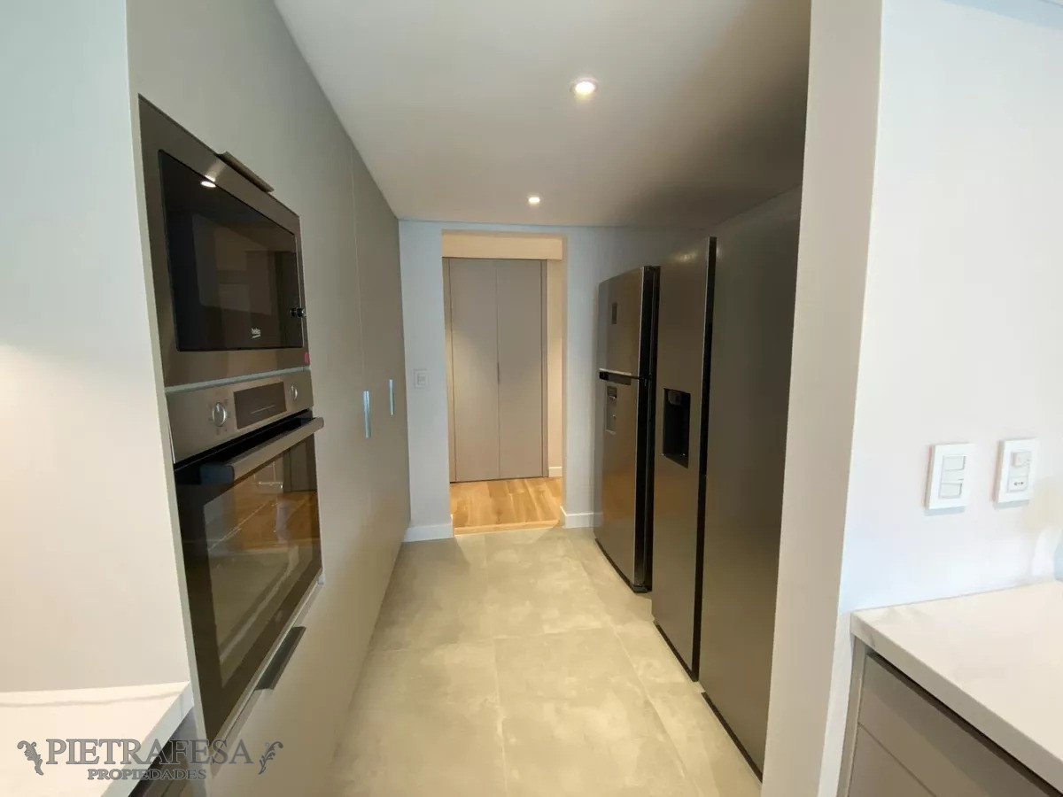 Apartamento ID.5809 - Apartamento a estrenar en venta 3 dormitorios, 4 baños, garaje y terraza-Benito Blanco-Punta Carretas