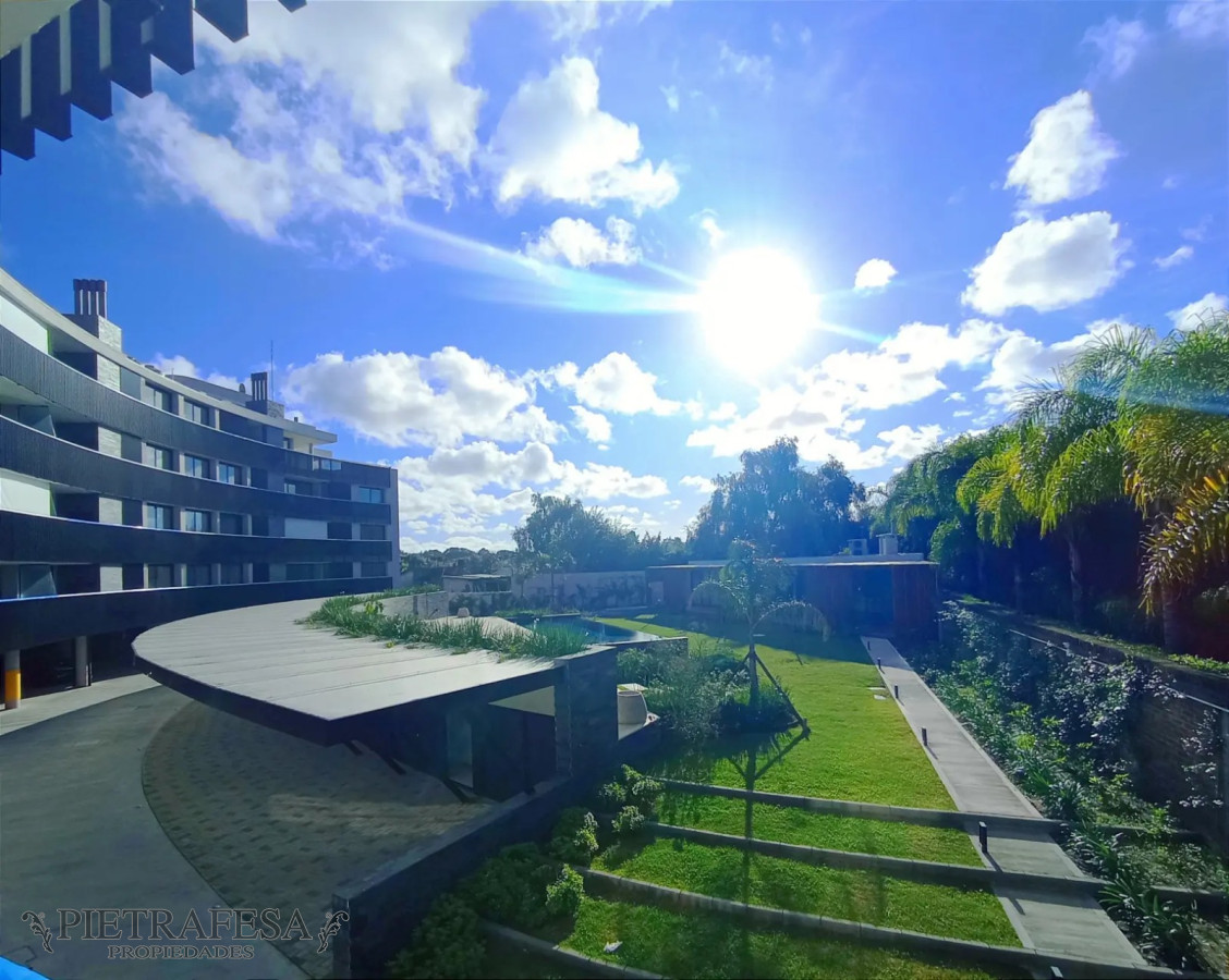 Apartamento ID.11594 - Apto a estrenar 3 dormitorios, 3 baños y terraza-Carrasco Norte
