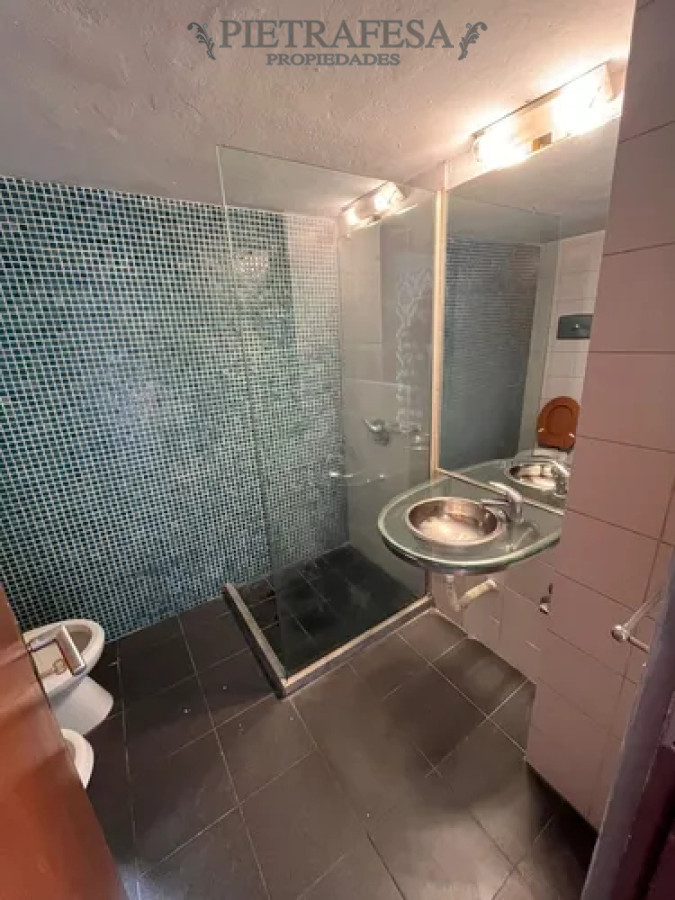 Apartamento ID.14091 - Apartamento en alquiler, 1 dormitorio, 1 baño, azotea. Parque Rodó.