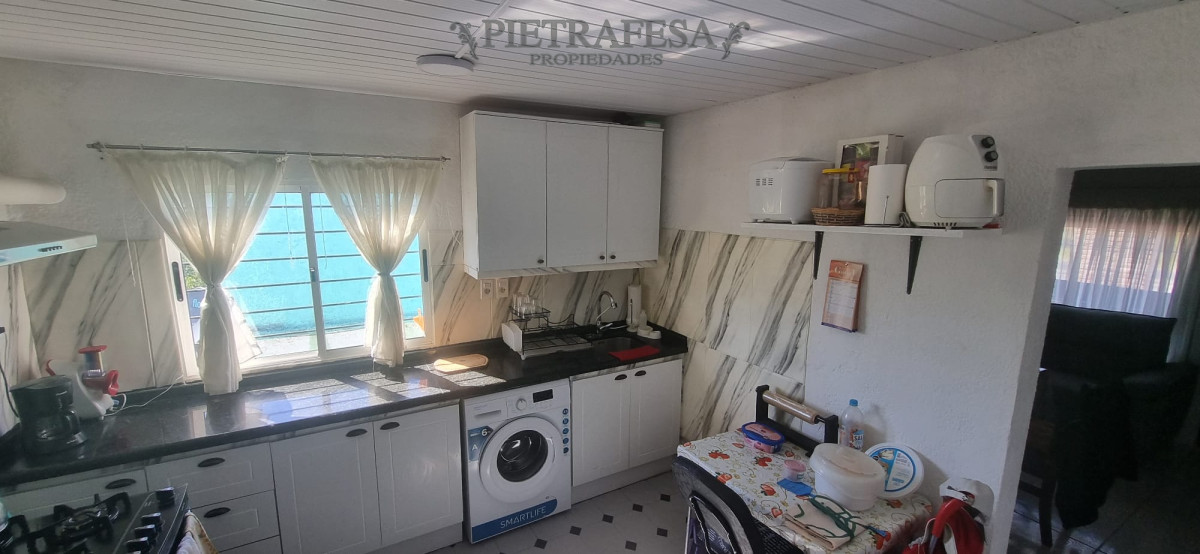 Apartamento ID.14095 - 2 Apartamentos totalmente independiente con renta (Se venden juntos)