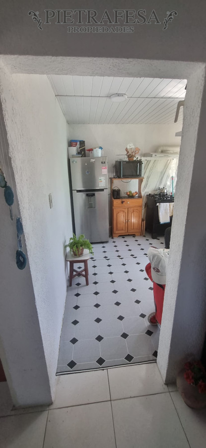 Apartamento ID.14095 - 2 Apartamentos totalmente independiente con renta (Se venden juntos)