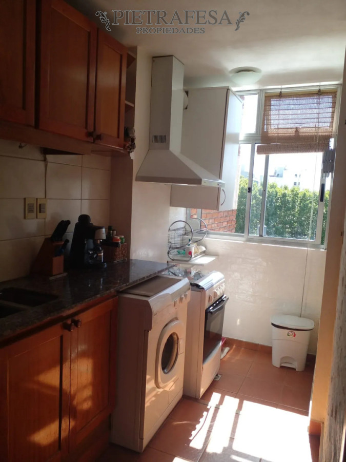 Apartamento ID.15213 - Apartamento en venta, 3 dormitorios, 1 baño. Cordón.