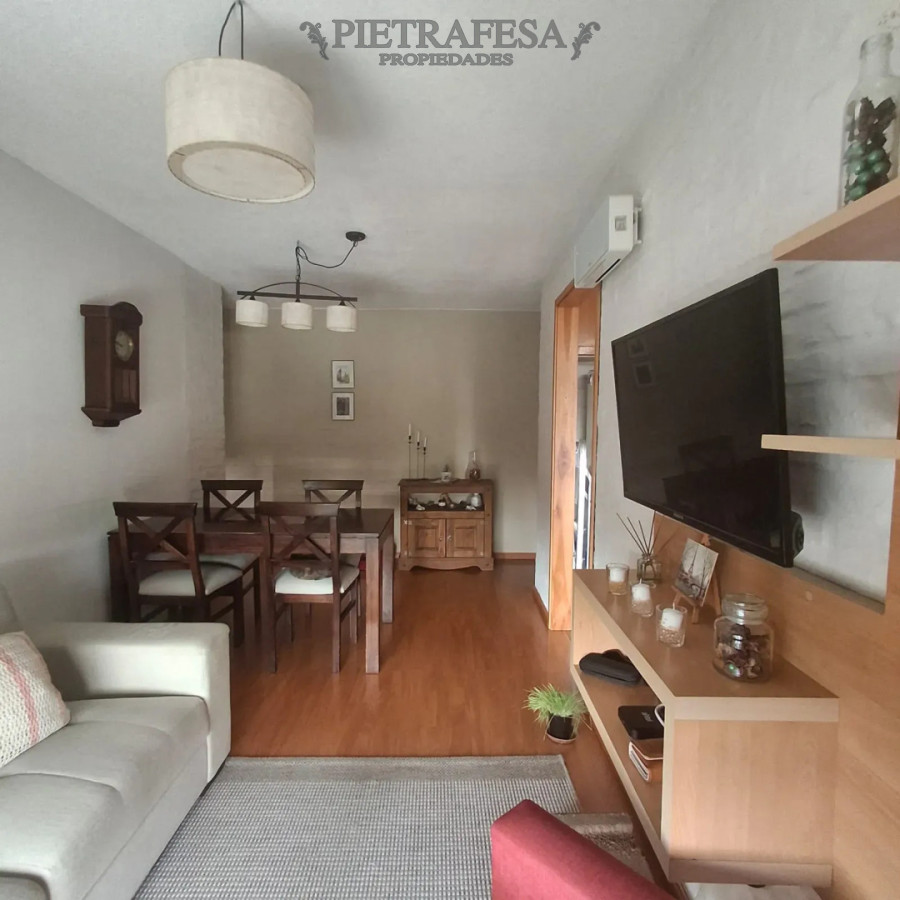 Apartamento ID.15213 - Apartamento en venta, 3 dormitorios, 1 baño. Cordón.