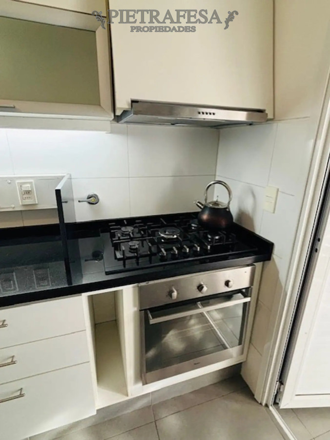 Apartamento ID.13637 - Apartamento en alquiler, 3dormitorios, 3baños, terraza, garaje doble. Carrasco.
