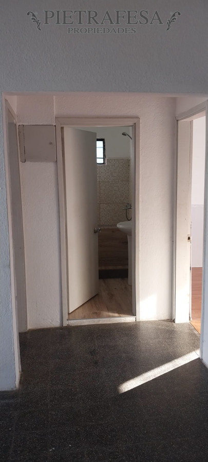 Apartamento ID.14095 - 2 Apartamentos totalmente independiente con renta (Se venden juntos)