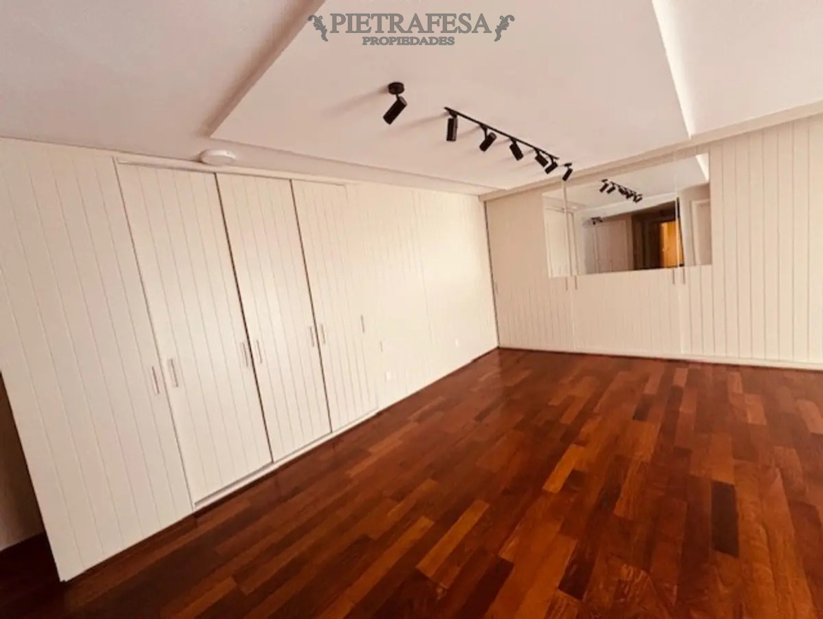Apartamento ID.13637 - Apartamento en alquiler, 3dormitorios, 3baños, terraza, garaje doble. Carrasco.