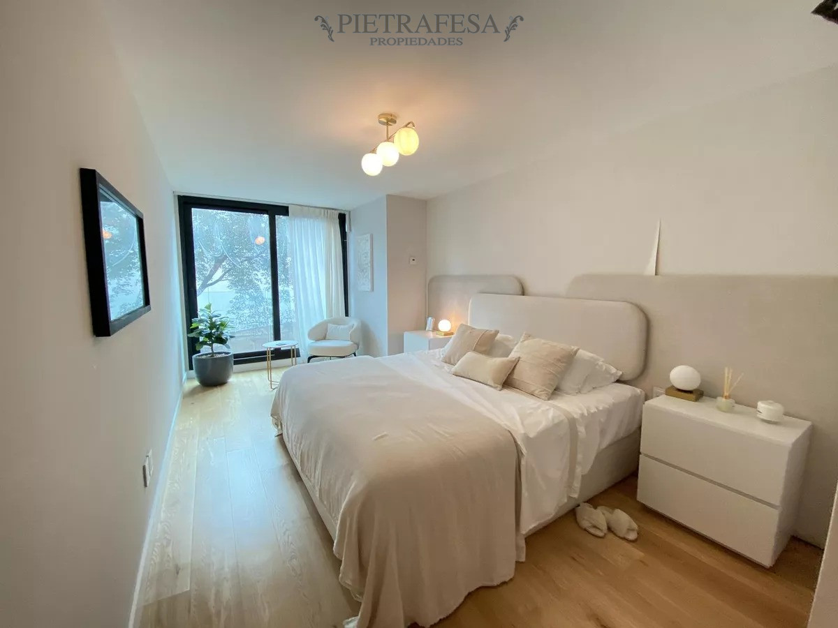 Apartamento ID.14255 - Apartamento de lujo Punta Carretas · 3 dormitorios · 4 baños · 2 garages a metros del mar!