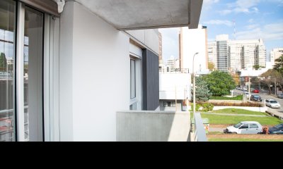 Apto con renta, 3 dormitorios, 1 baño y terraza- Parque Batlle