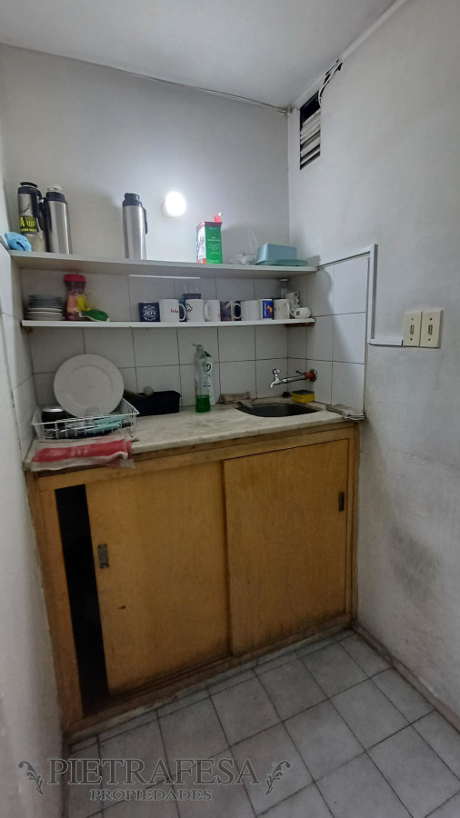 Oficina ID.6237 - Oficina en venta- Cerrito -Ciudad Vieja