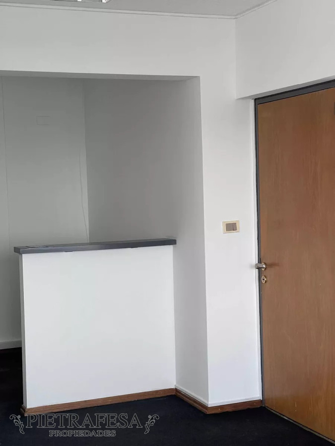 Oficina ID.7179 - Oficina en venta- Colonia- Centro