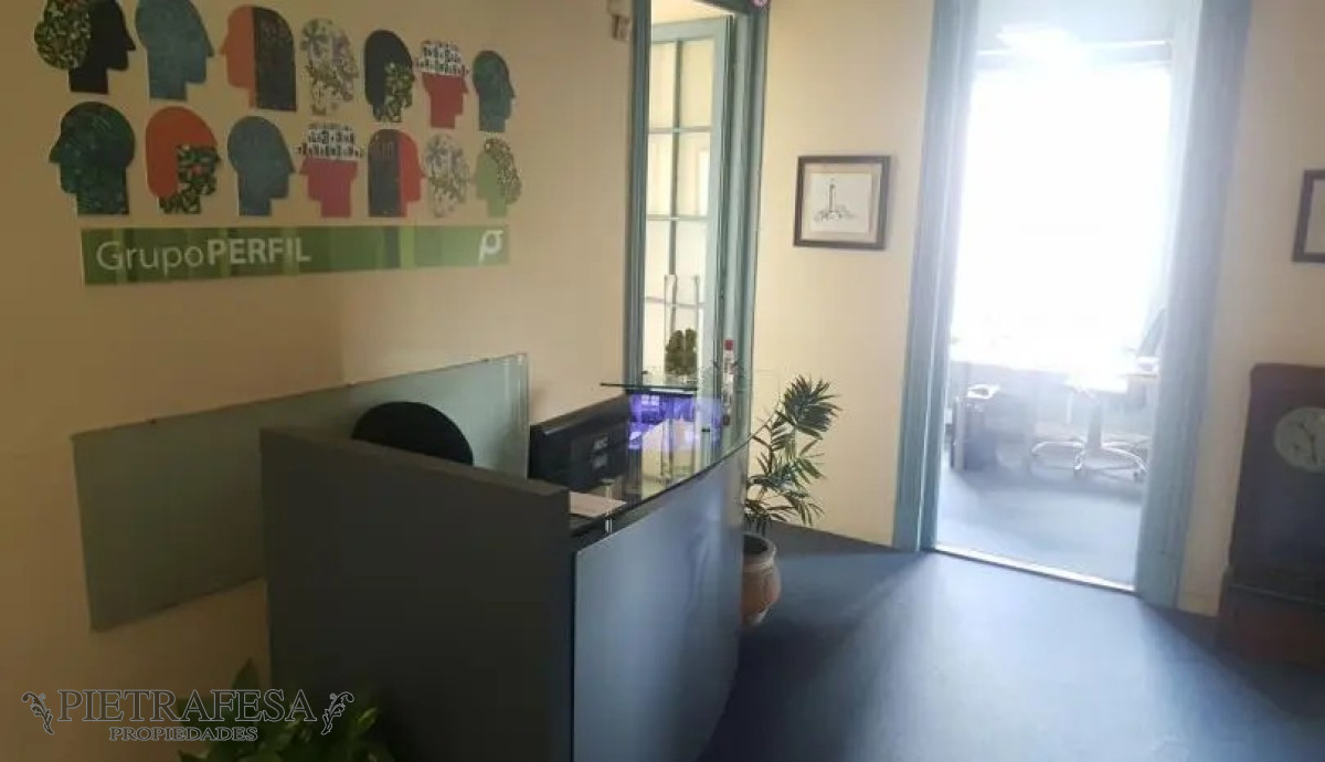 Oficina ID.3869 - Oficina en Venta - Av. Uruguay - Centro
