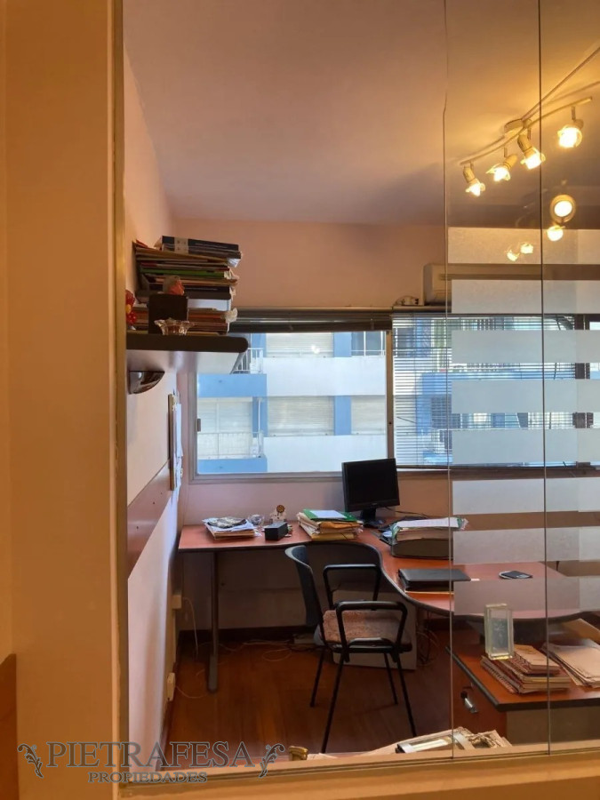 Oficina ID.5463 - Oficina en venta - Avenida 18 De Julio-Cordón 
