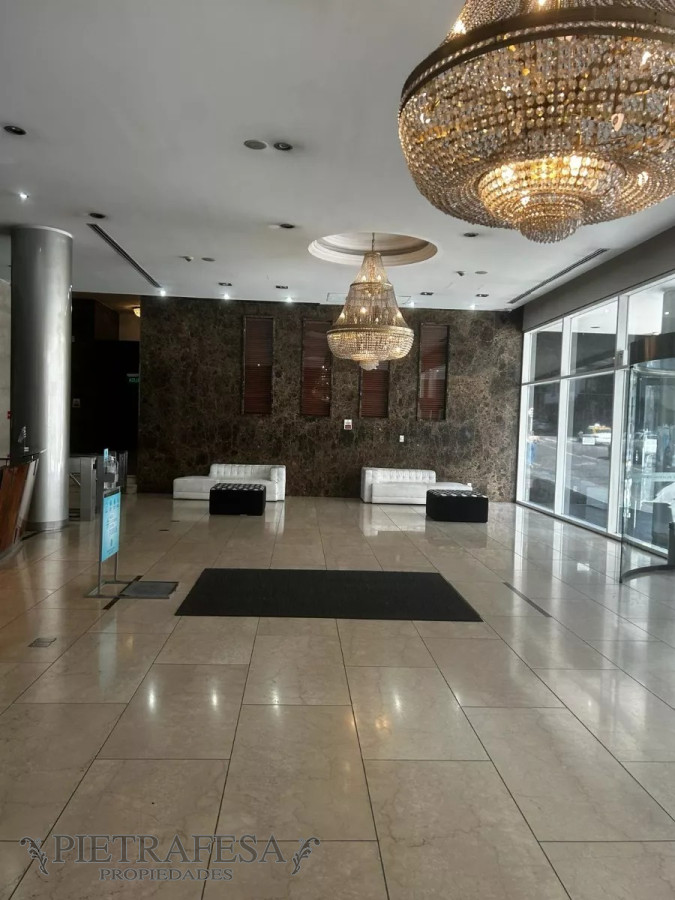 Oficina ID.8640 - 2 oficinas amuebladas en venta- 25 De Mayo- Ciudad Vieja
