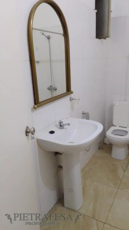 Oficina ID.9766 - Oficina en venta con renta-Centro
