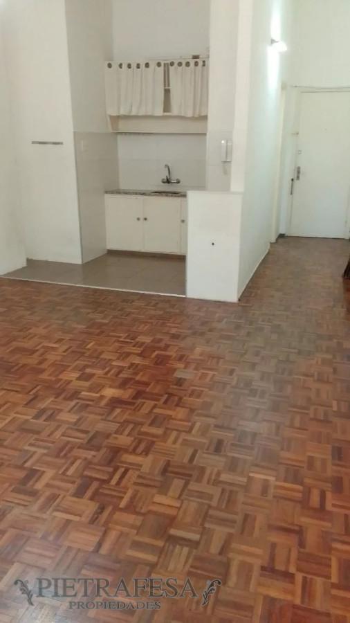 Oficina ID.9766 - Oficina en venta con renta-Centro