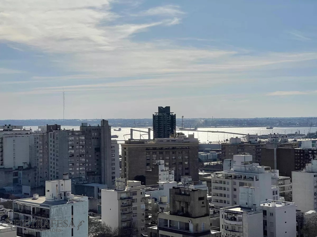 Oficina ID.7179 - Oficina en venta- Colonia- Centro