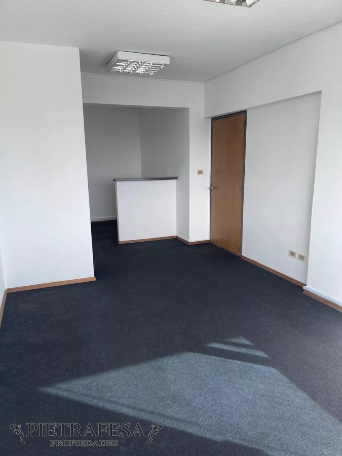 Oficina ID.7179 - Oficina en venta- Colonia- Centro