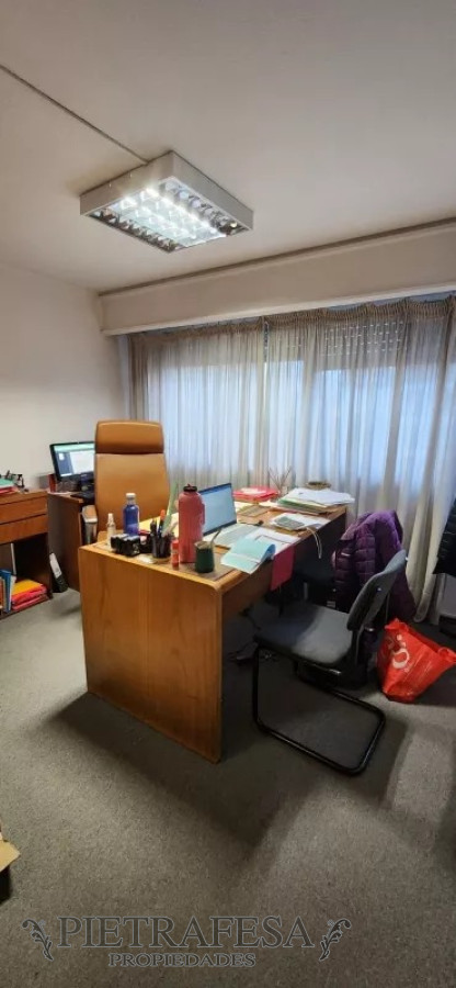 Oficina ID.10712 - Oficina en venta -Cordón
