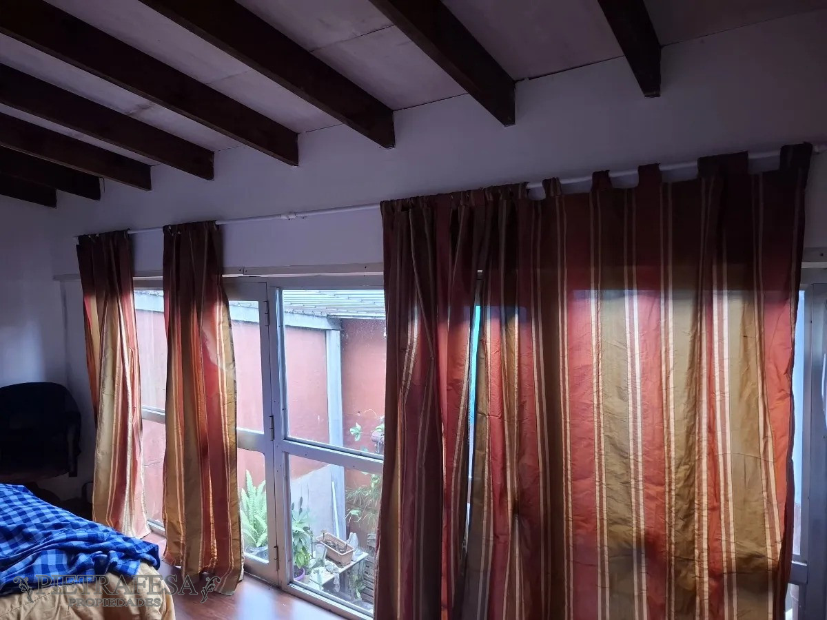Oficina ID.13737 - Oficinas en venta mas casa de 2 dormitorios- Tres Cruces