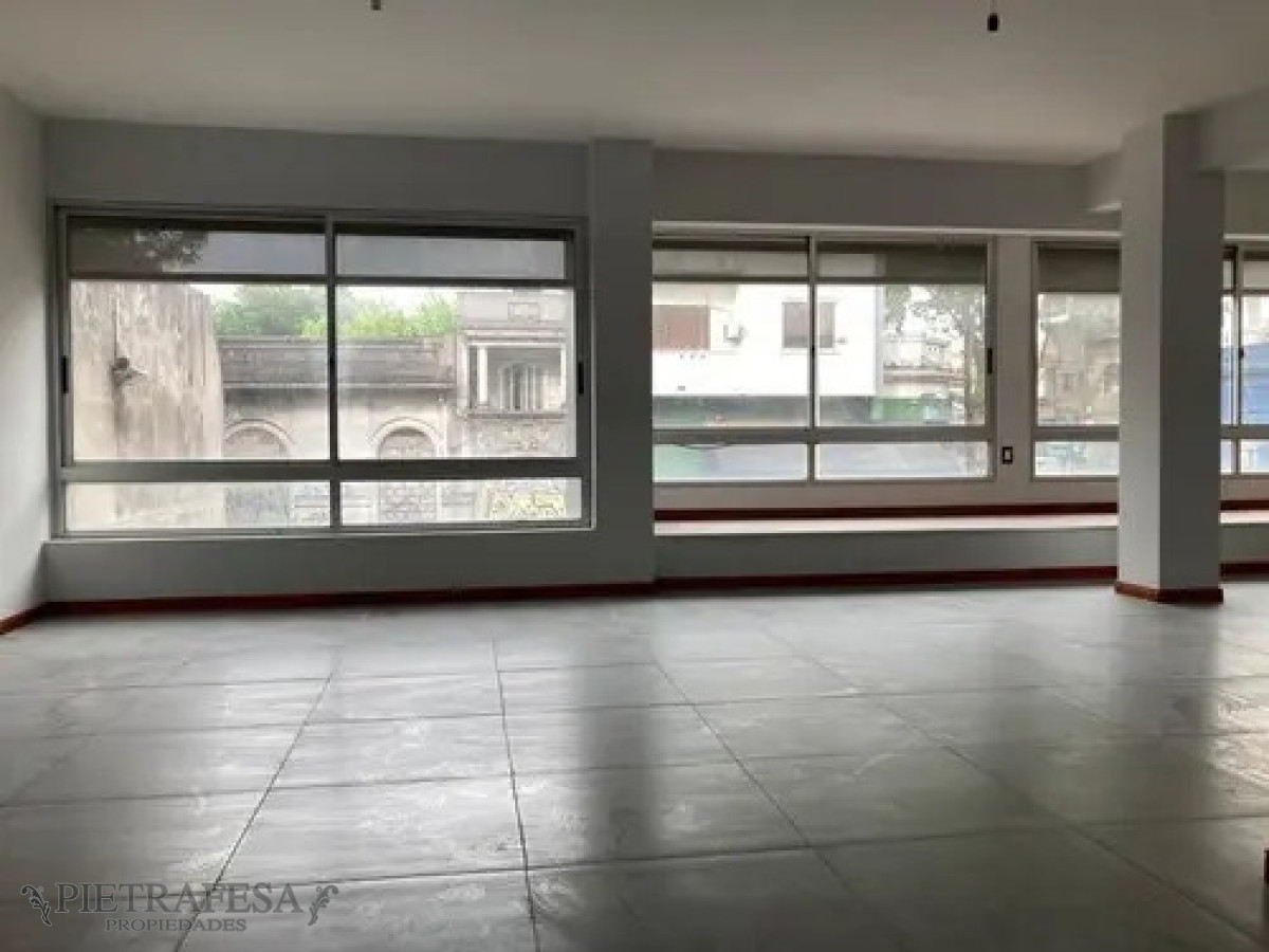 Oficina ID.3805 - Oficina a Estrenar - 129m2 - 2 baños - Garaje - Urquiza - Tres Cruces