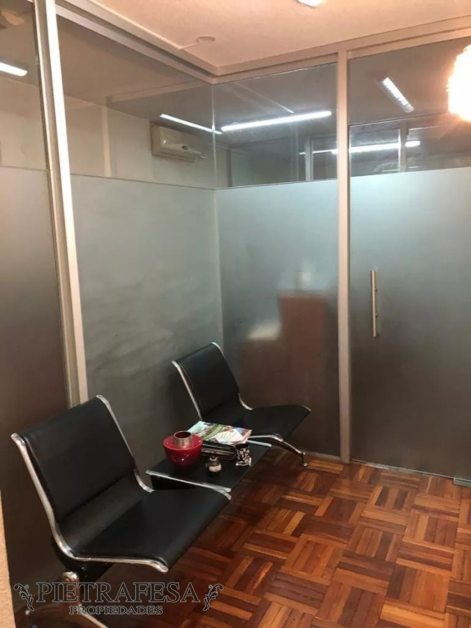 Oficina ID.8969 - Oficina en venta zona Centro