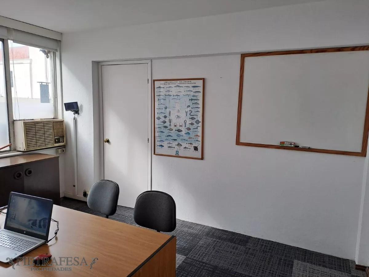 Oficina ID.6804 - Oficina o vivienda en venta- Treinta Y Tres- Ciudad Vieja 