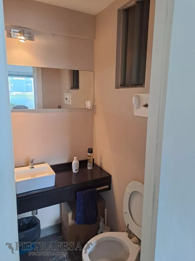 Oficina ID.6804 - Oficina o vivienda en venta- Treinta Y Tres- Ciudad Vieja 