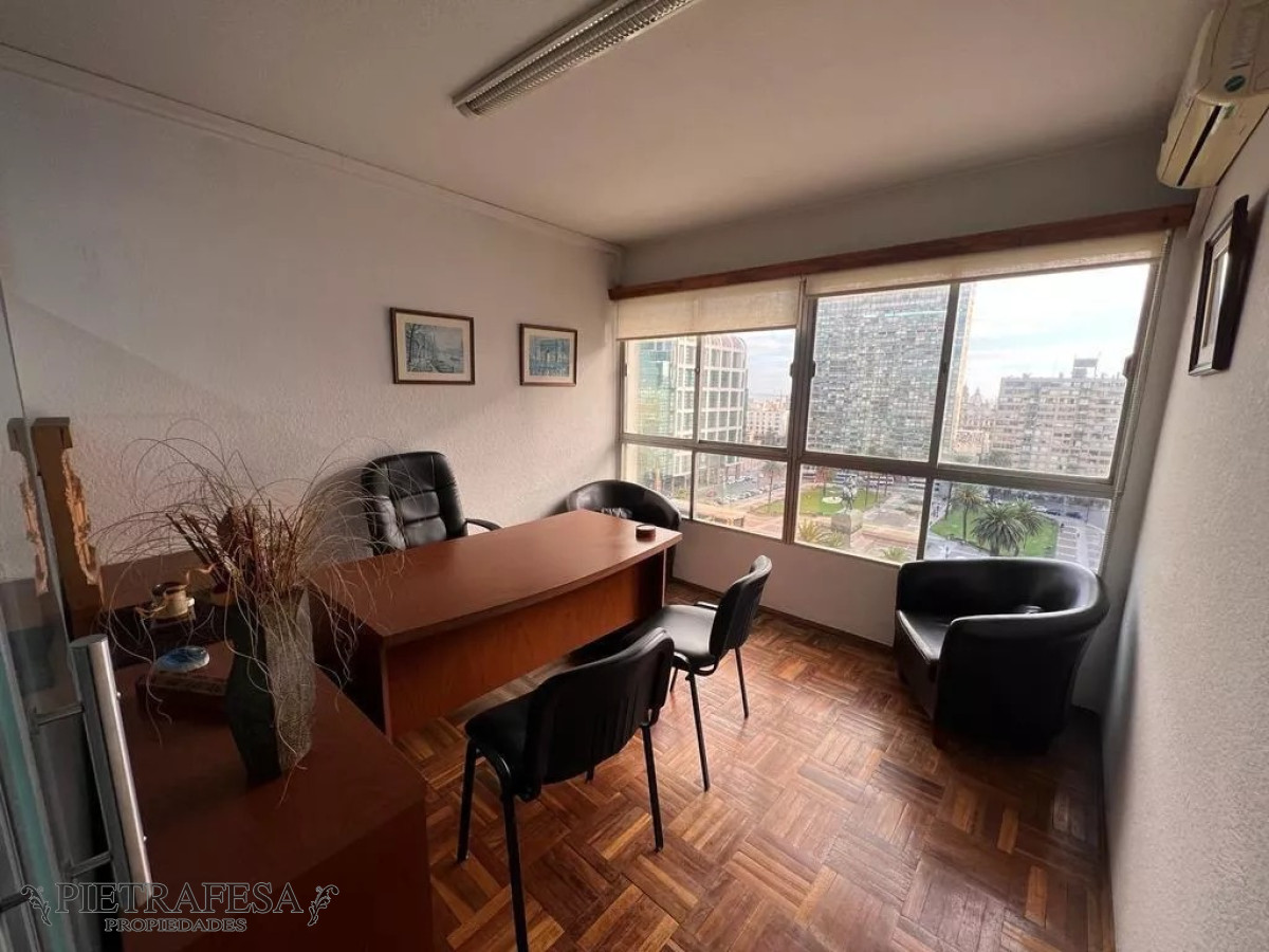 Oficina ID.8969 - Oficina en venta zona Centro