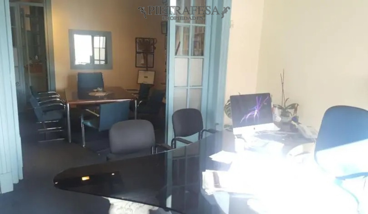 Oficina ID.3869 - Oficina en Venta - Av. Uruguay - Centro