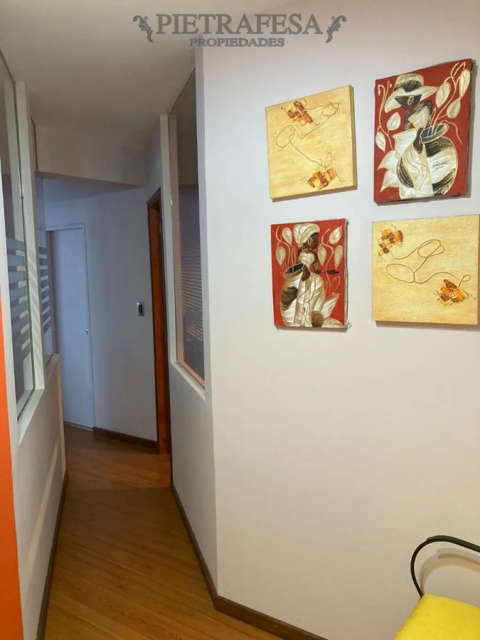 Oficina ID.5463 - Oficina en venta - Avenida 18 De Julio-Cordón 